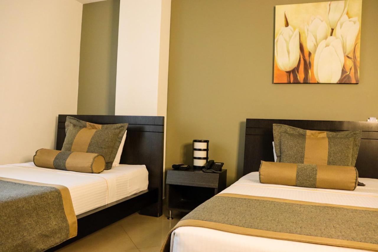 Hotel Medellin Gold المظهر الخارجي الصورة
